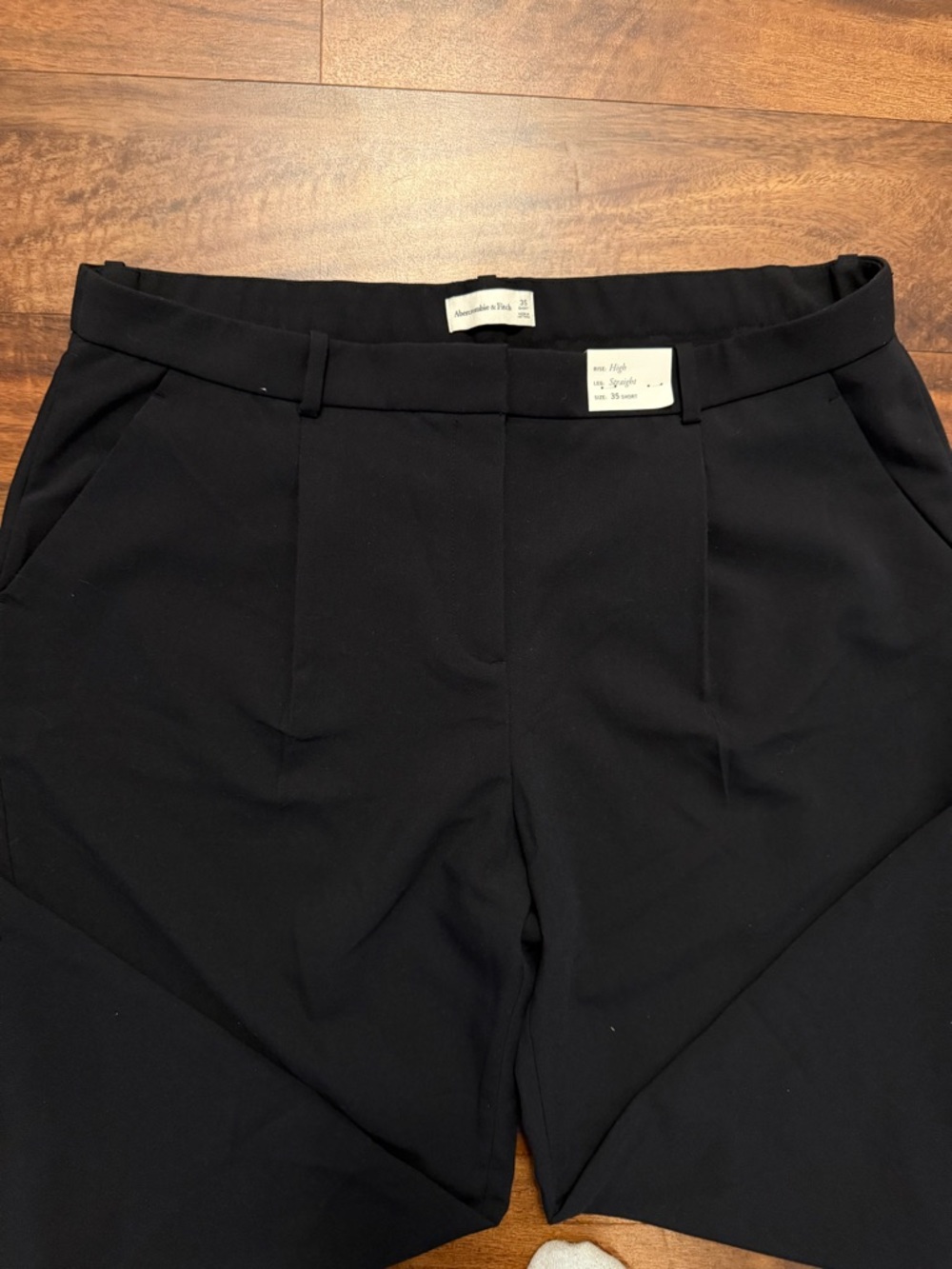 NWT Abercrombie & Fitch High Rise Straight Black Dress Pant 20 Short